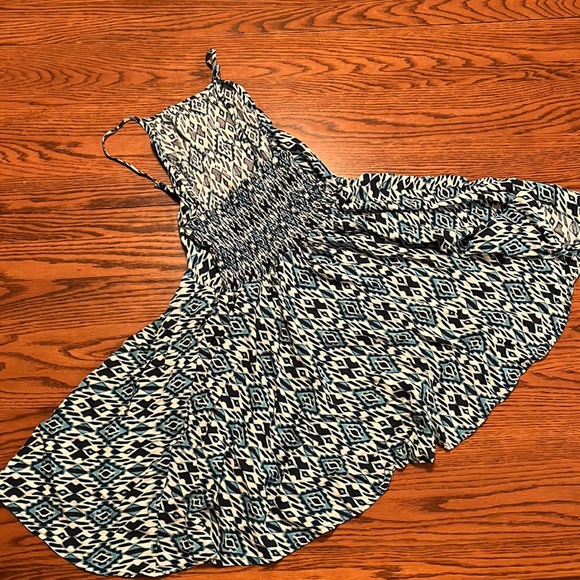 Medium blue dress - Picture 2 of 3